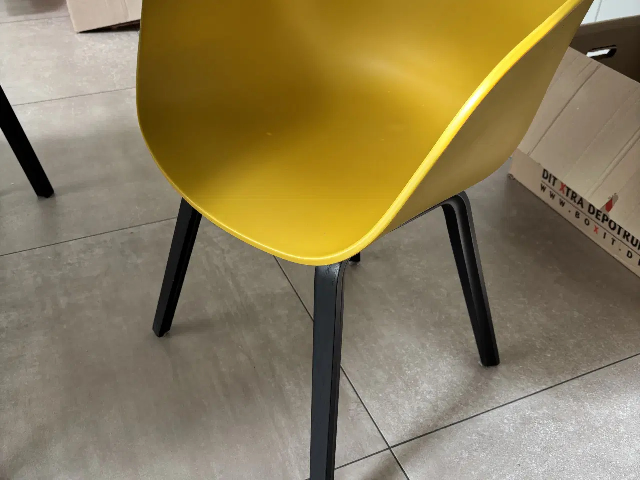 Billede 3 - Hay spisebord / stole sæt 