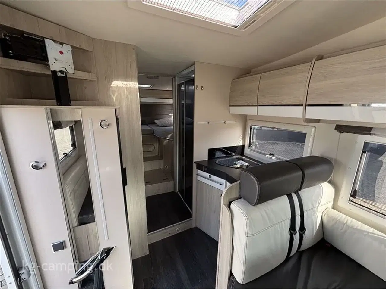 Billede 7 - 2021 - Chausson First Line C717   Rummelig familiecamper med masser af komfort!