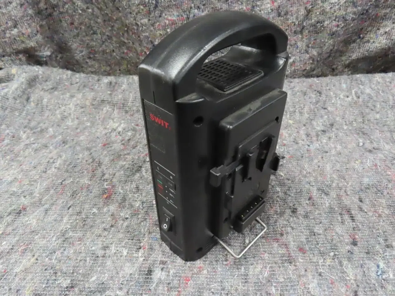 Billede 1 - Oplader til 2 batterier - SWIT (MOMSFRI)