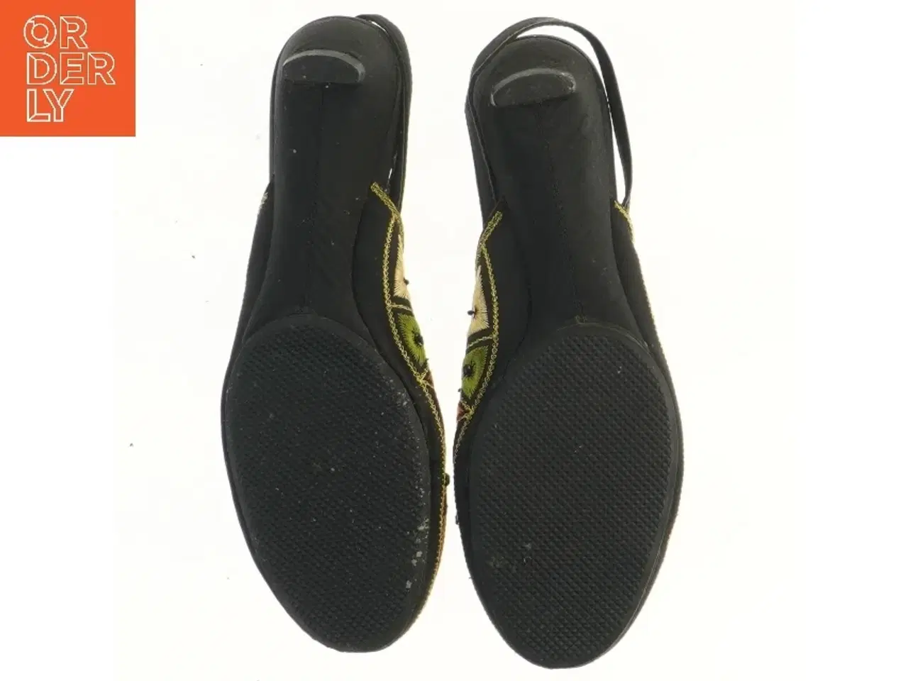 Billede 2 - Broderede ballerinaer, str. 39 fra R&D (str. 39 )