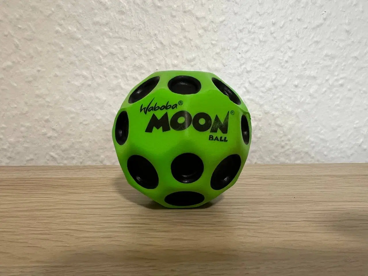 Billede 1 - Moon ball Waboba - Sjov hoppebold