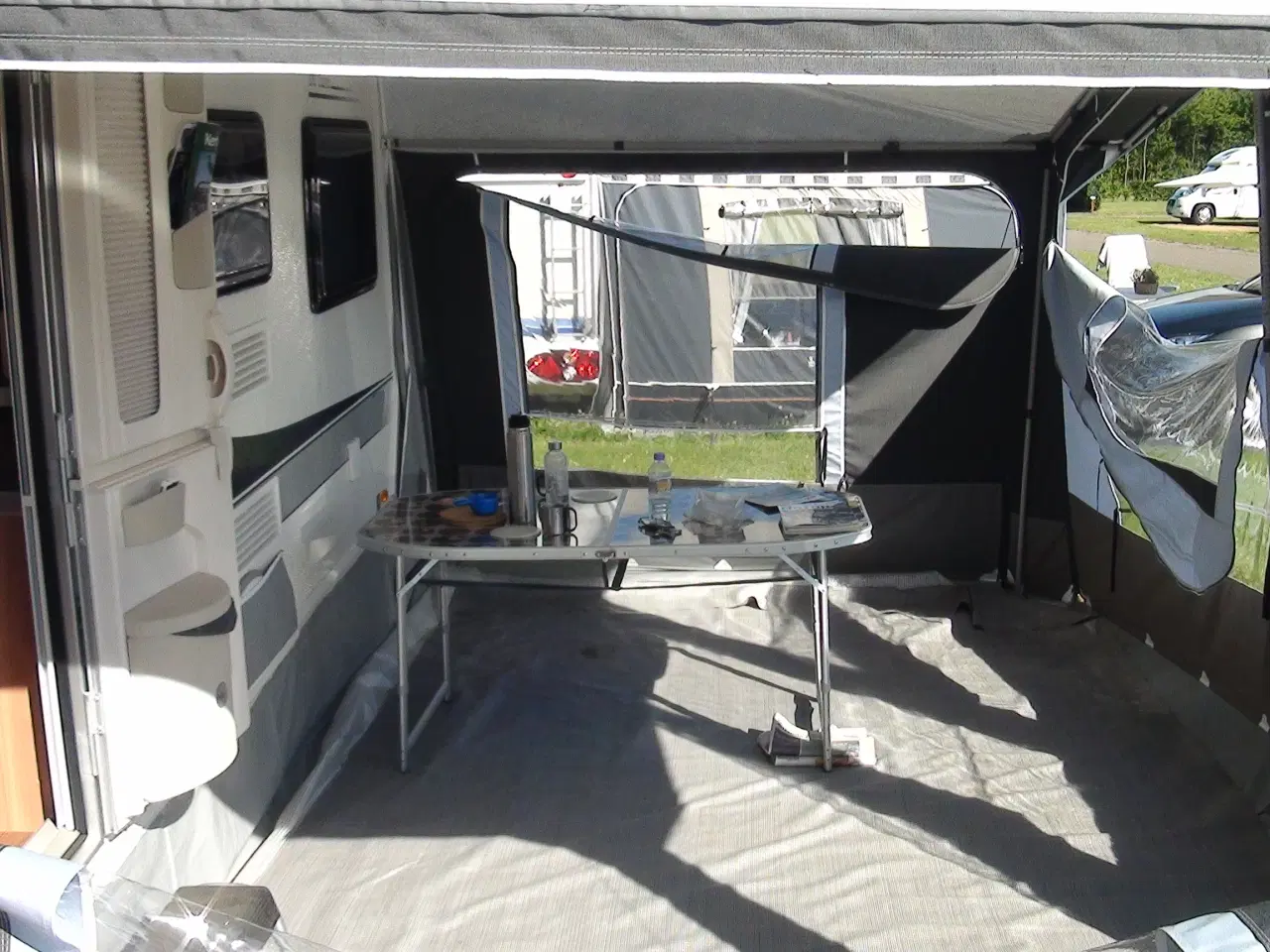 Billede 2 - Campingvogn Hobby 440SF de luxe