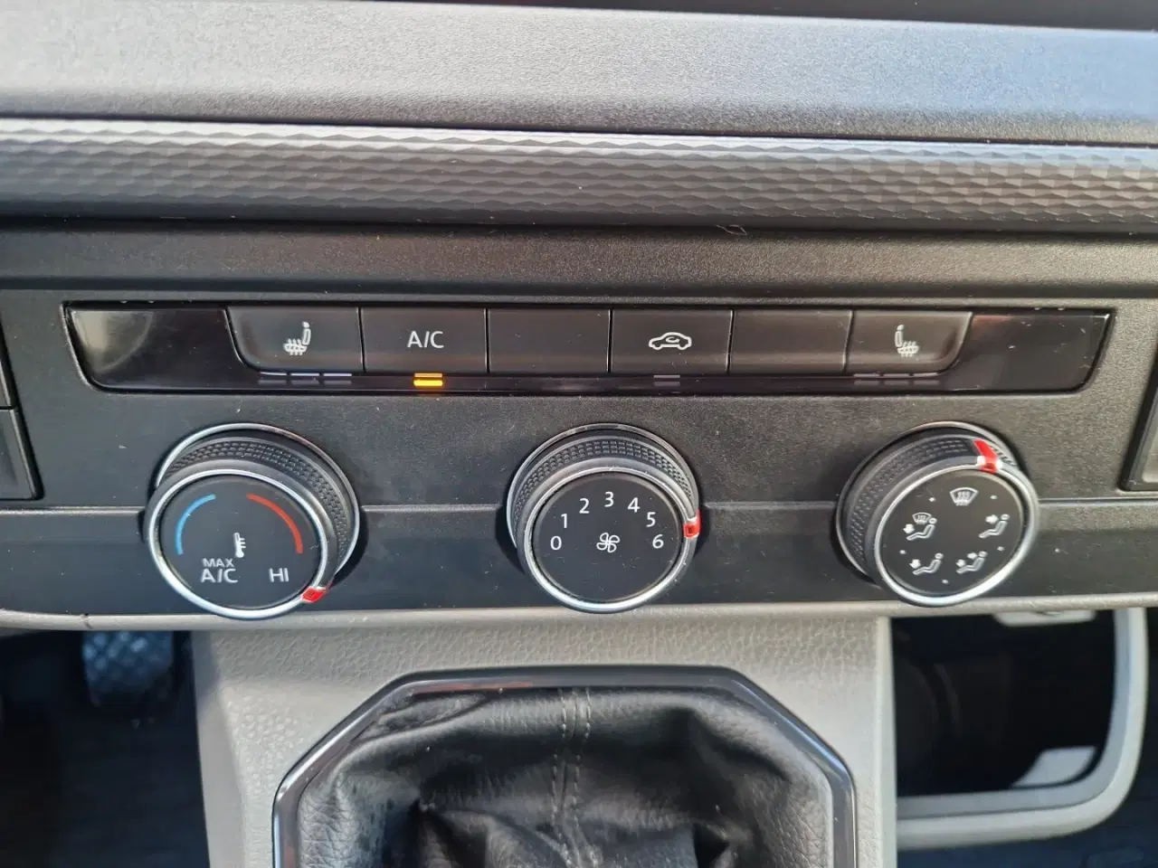 Billede 19 - VW Transporter 2,0 TDi 110 Kassevogn kort