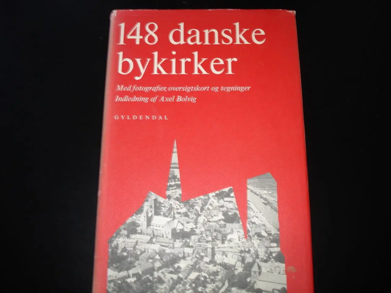 Billede 1 - 148 danske bykirker