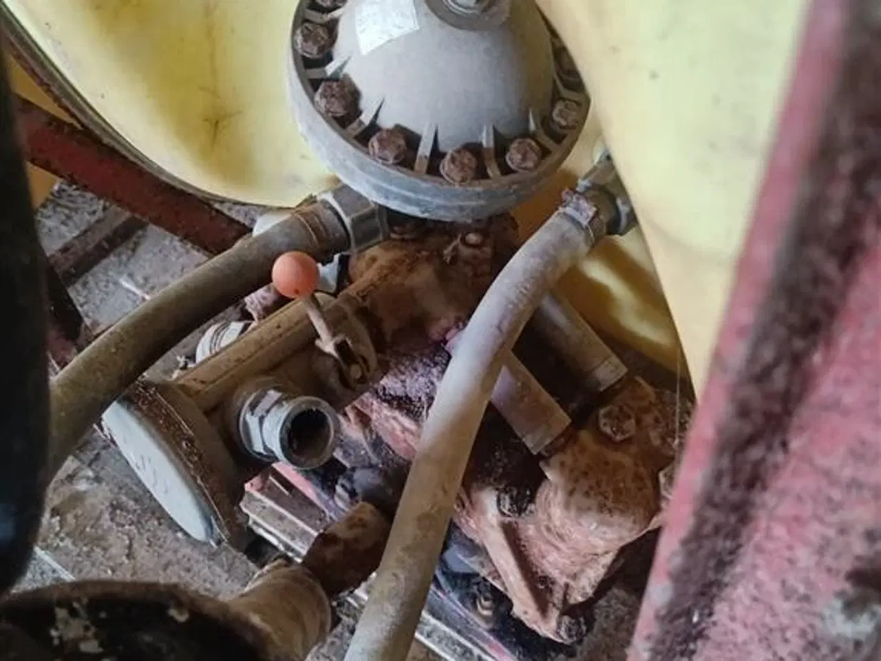 Billede 8 - Hardi 600 liter 12 meter med fronttank  MOMSFRI