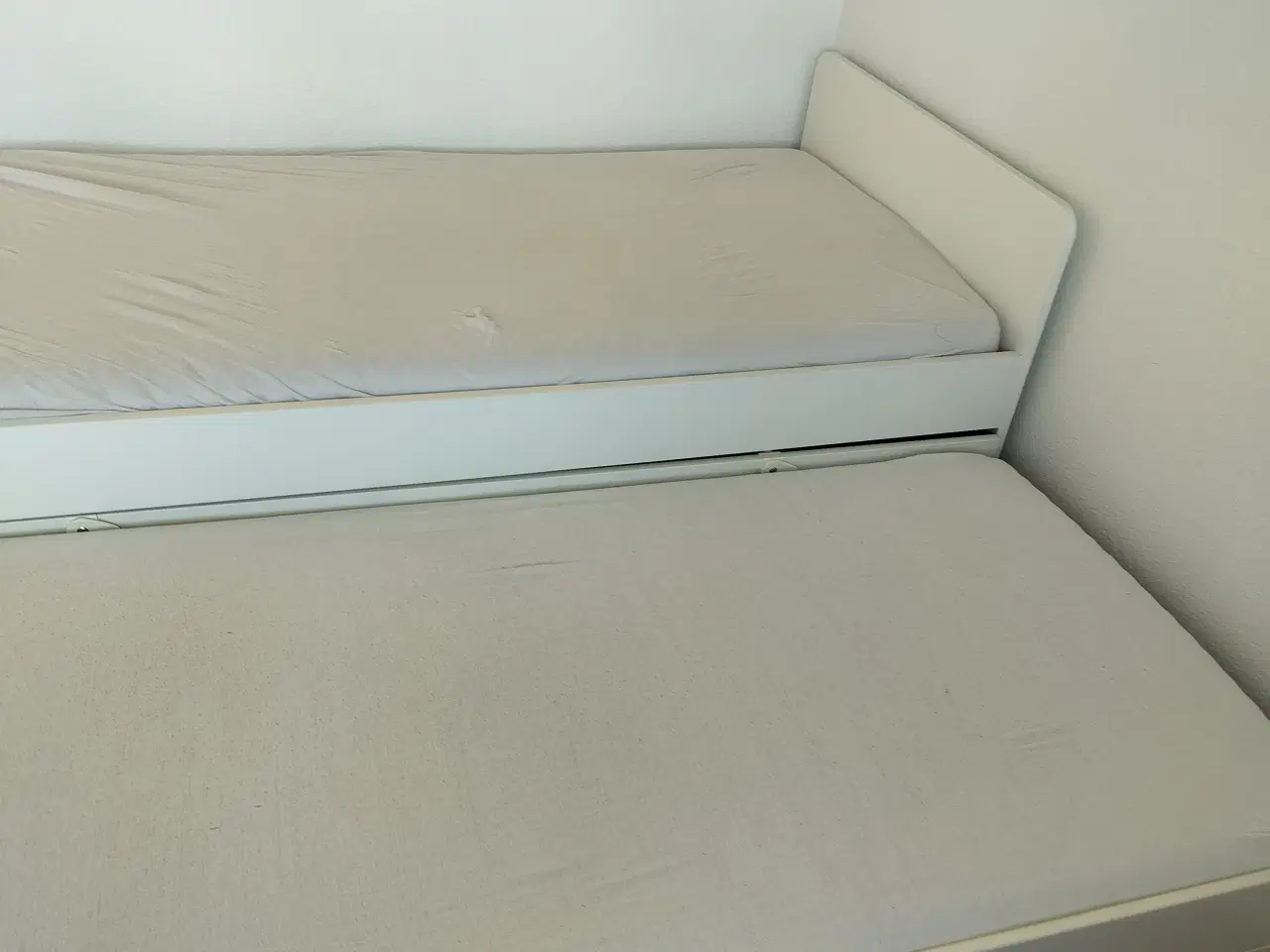 Billede 4 - Ikea SLÄKT udtræksseng