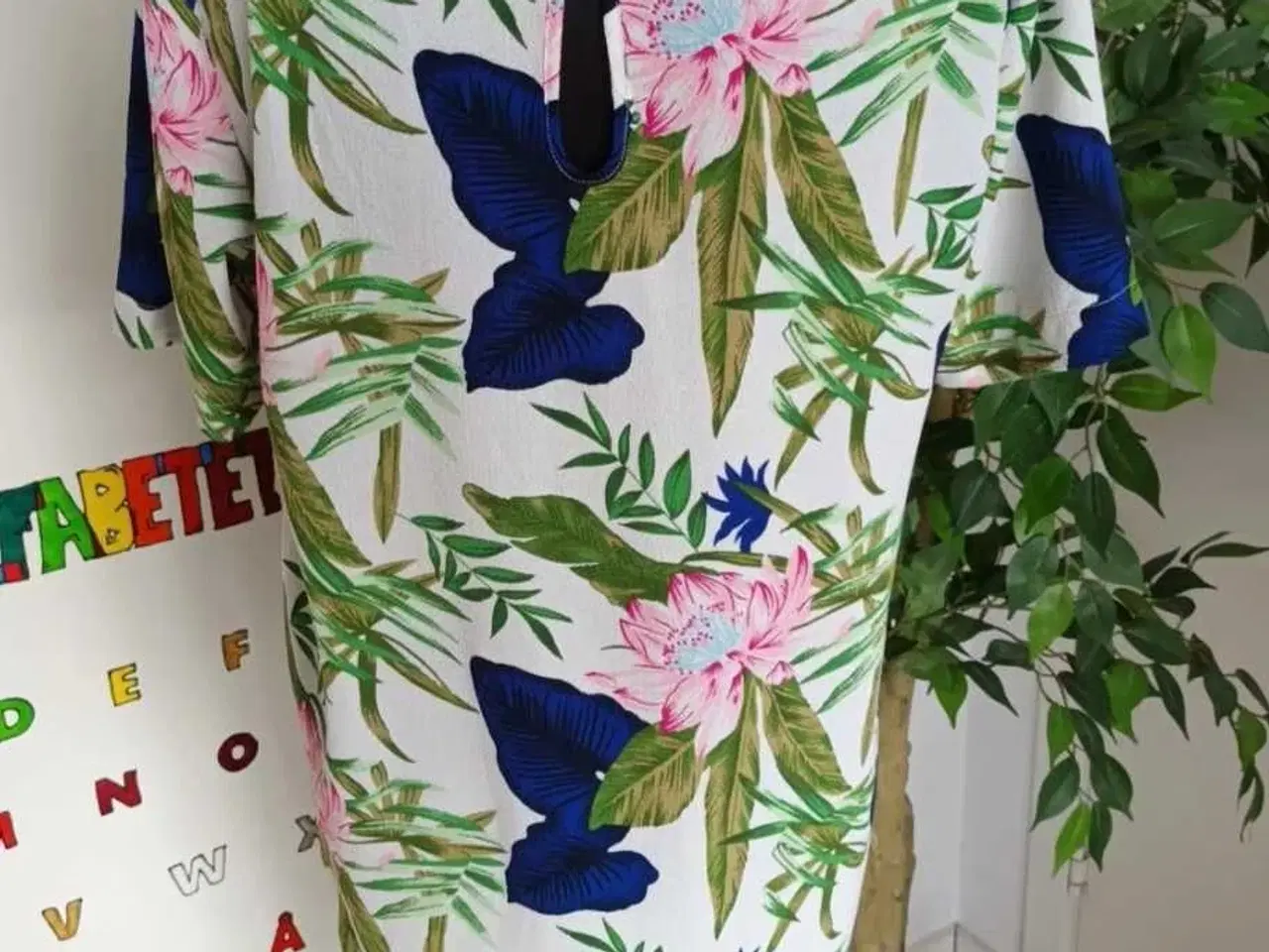 Billede 6 - Kjole. Only. Medium/38