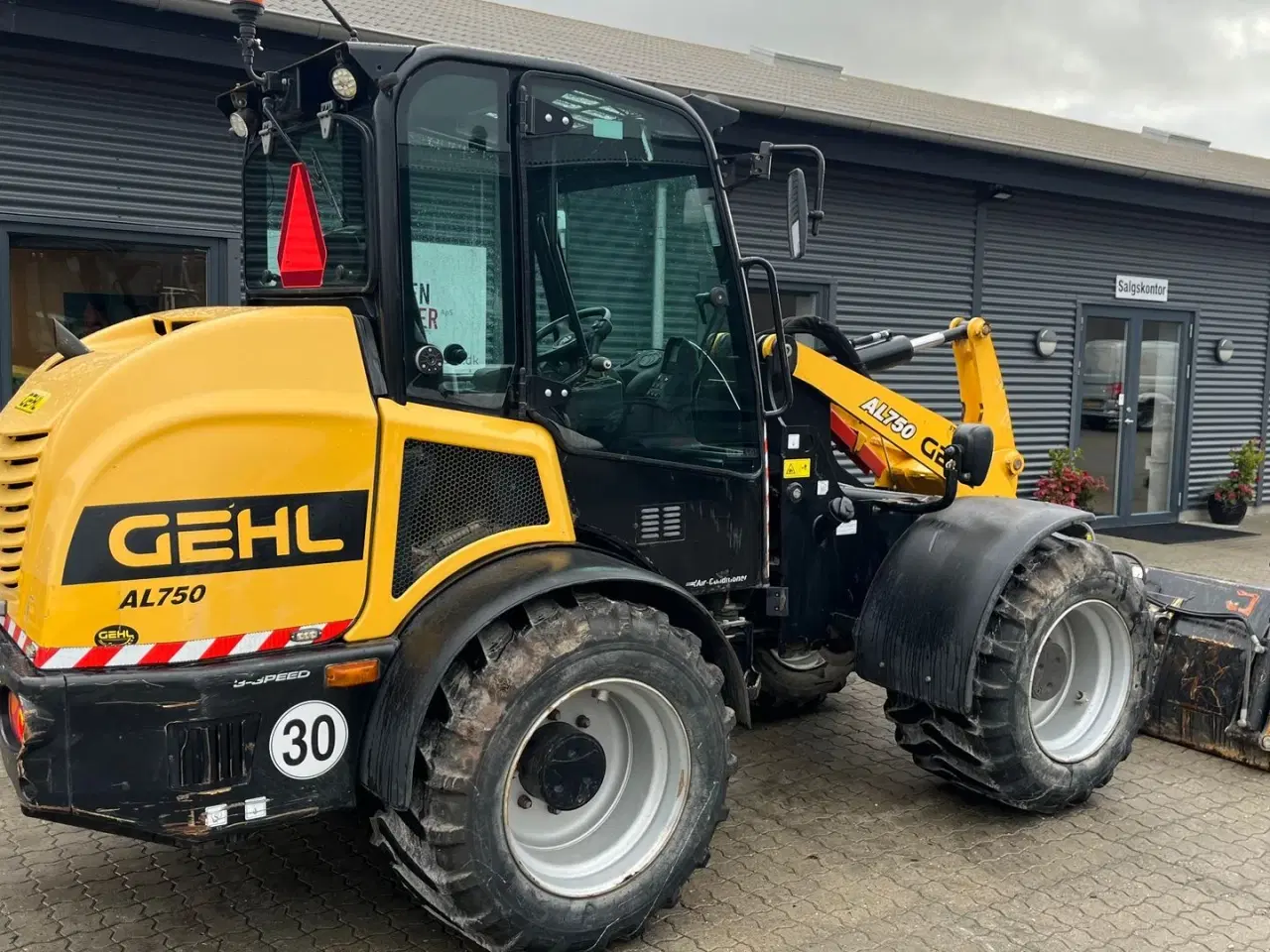 Billede 17 - Gehl AL750 5tons læsser med 4i1 skovl