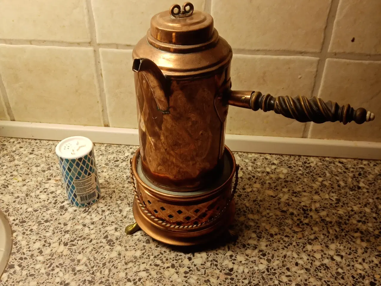 Billede 1 - Kaffekande i bronze med fyrfadsvarmer.  Ca 100 år 