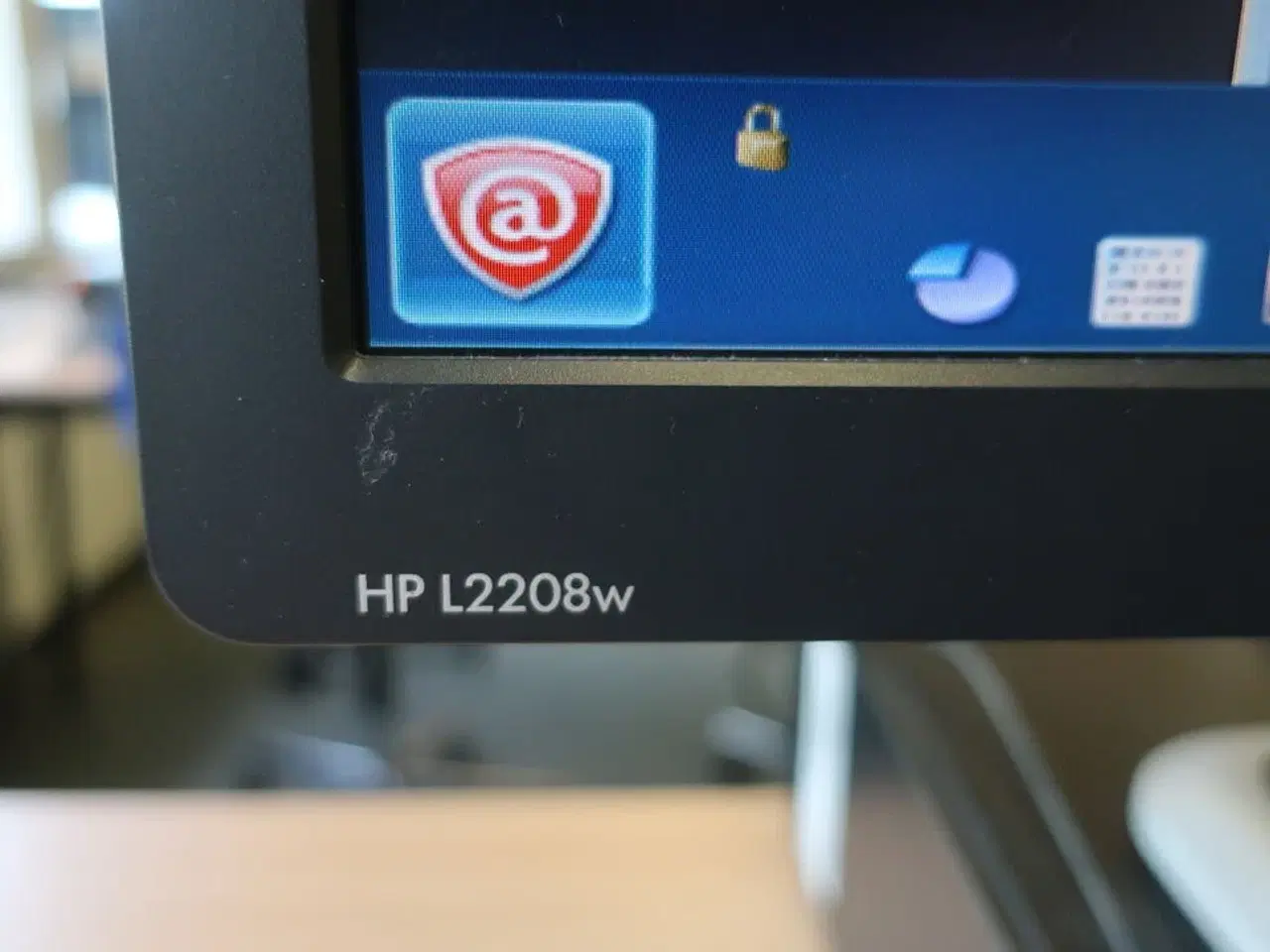 Billede 4 - HP 22" skærm m. tastatur L2208w (PC medfølger ikke)