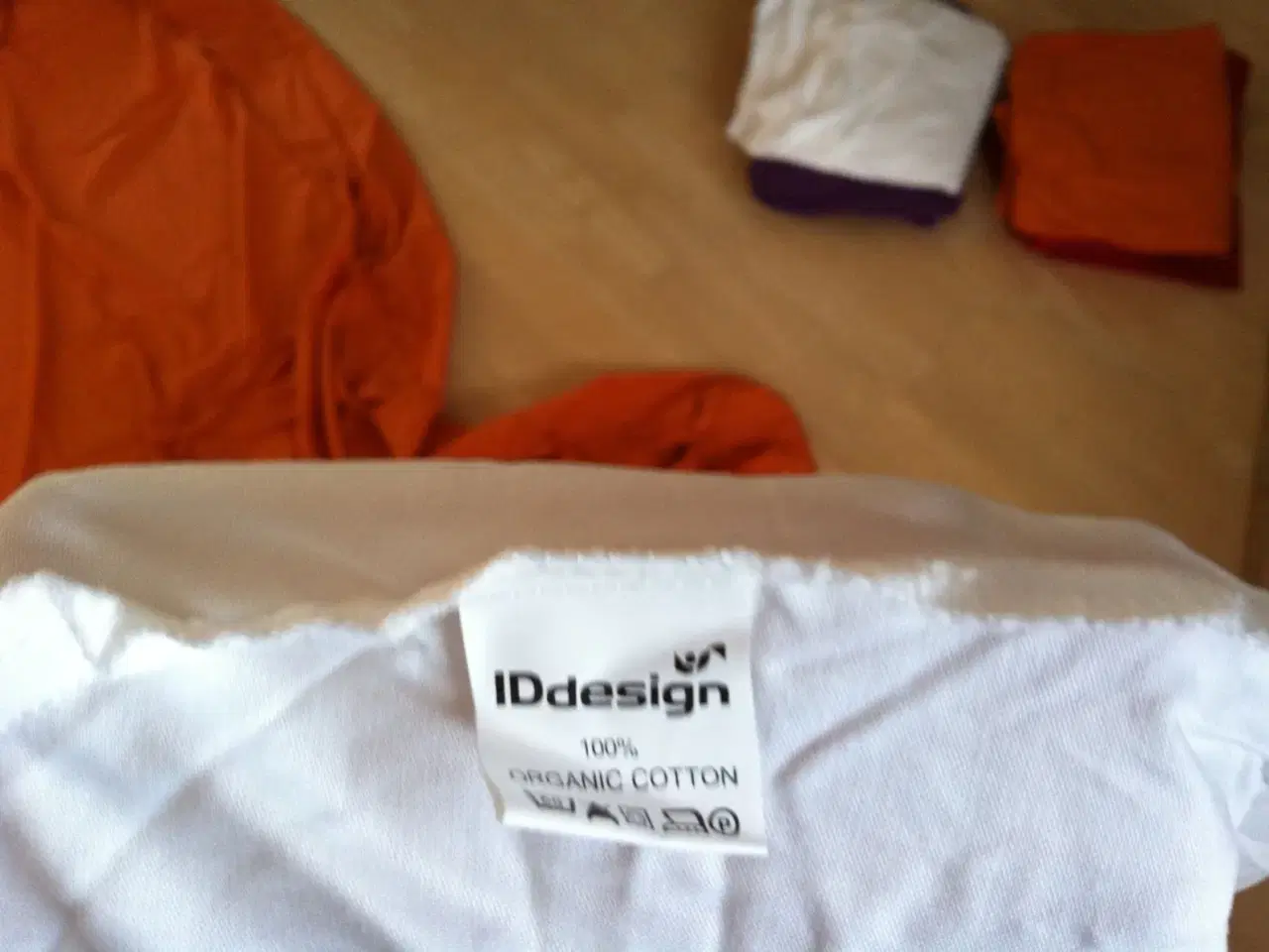 Billede 9 - lagen, 200X90, hvid, rød, lilla, orange