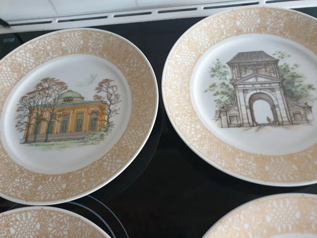 Billede 2 - Platter, Royal Copenhagen 