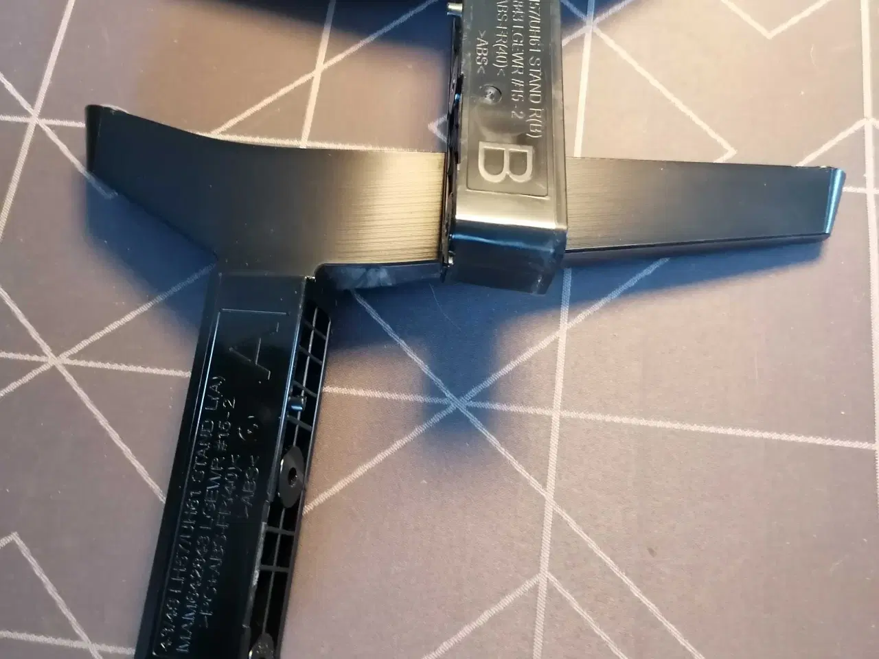 Billede 1 - Tv fod til LG 49"