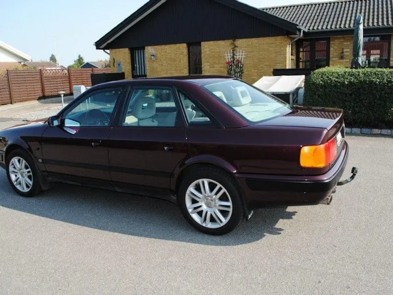 Billede 1 - Audi 100 2.3E