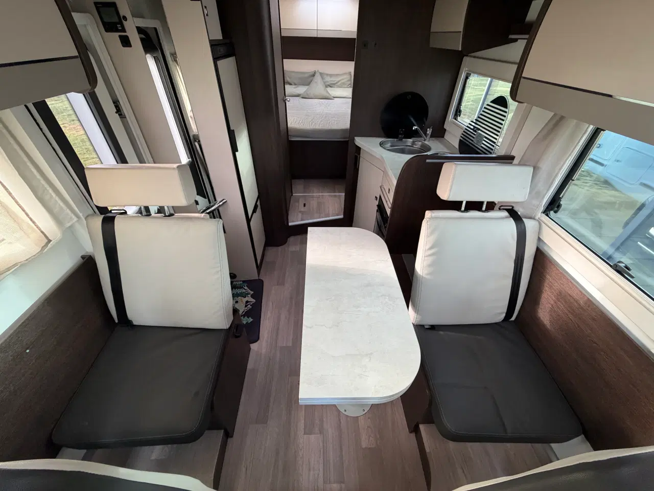 Billede 14 - Benimar Tessoro 497 - Komfort og frihed