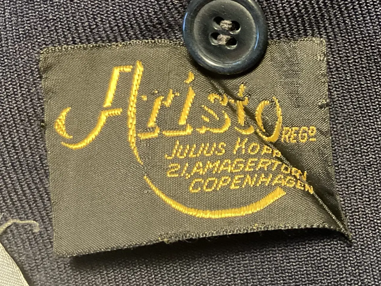 Billede 3 - Uniforms jakke & nederdel Flyselskab SAS