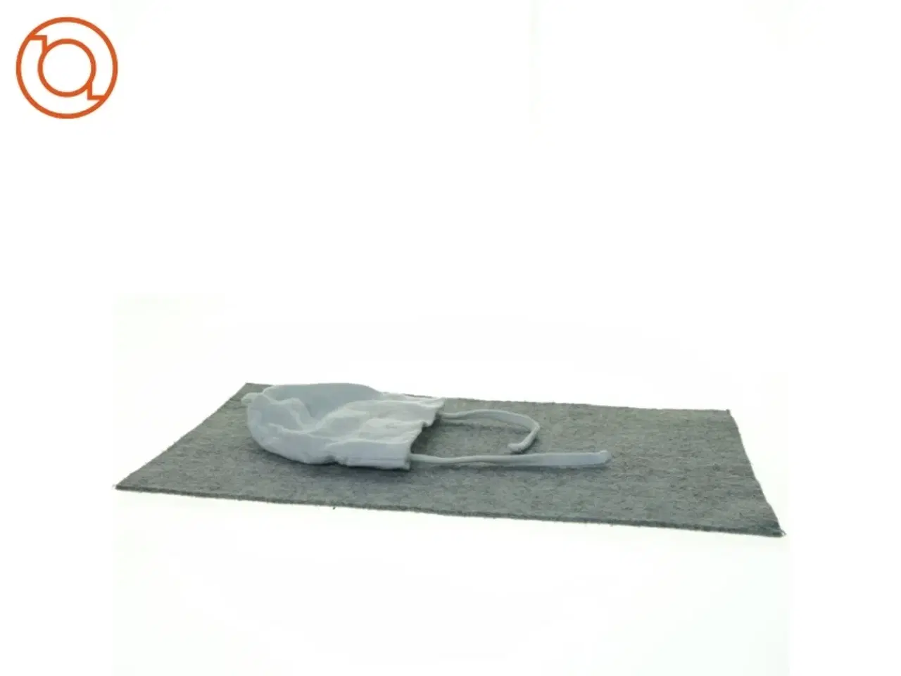 Billede 5 - Hvid baby hue fra H&M (str. 62)