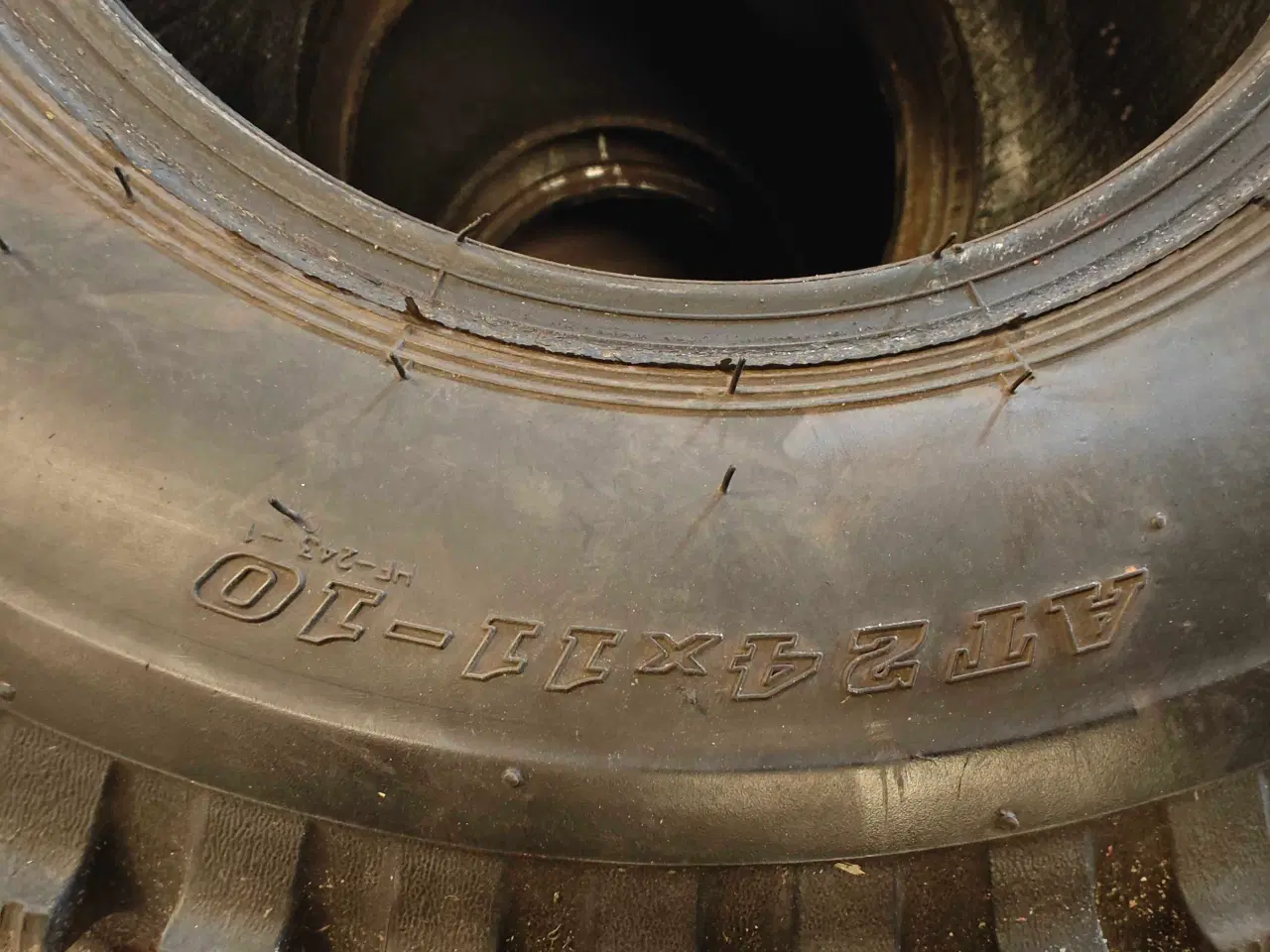 Billede 2 - Dæk atv utv 24x11-10