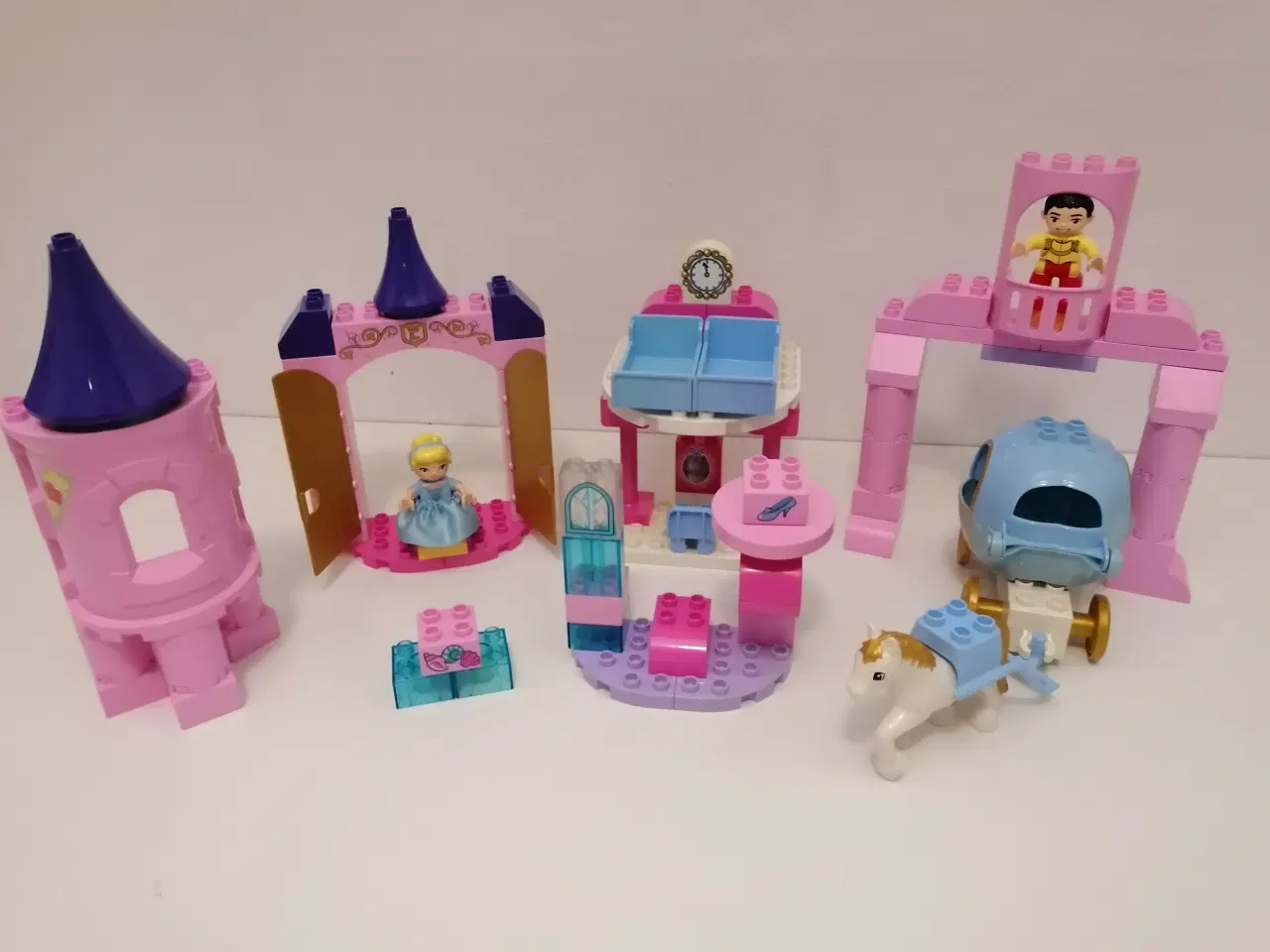 Billede 1 - Duplo Prinsesse Slot, Kane med Hestevogn