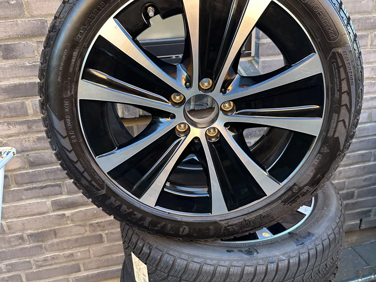 Billede 1 - Mercedes Vinterdæk fælge 18 orginal tpms E/C/A/B