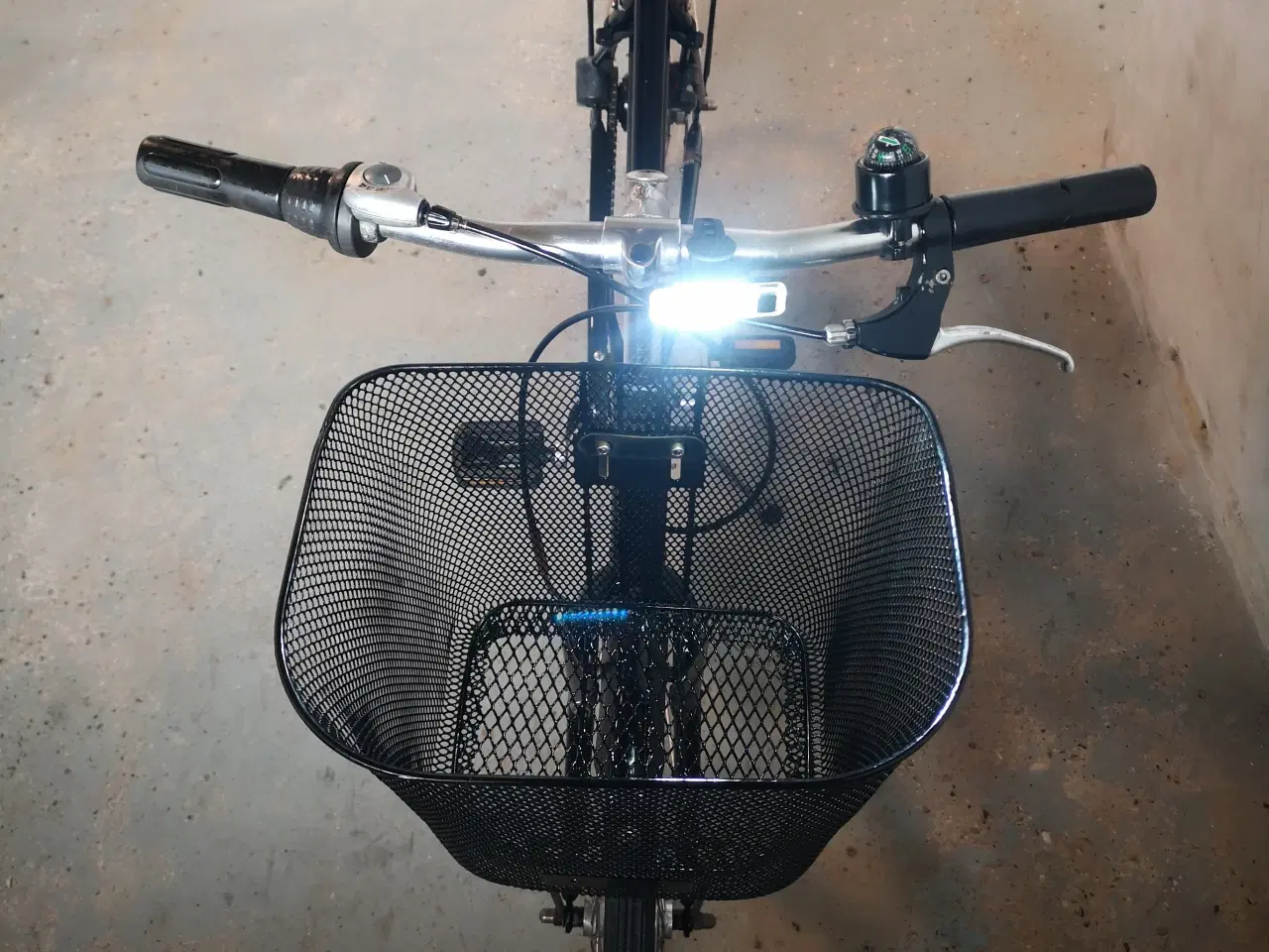 Billede 8 - SORT   X 28"   56 cm højt  4 gear... Løs 1 nøgle. 