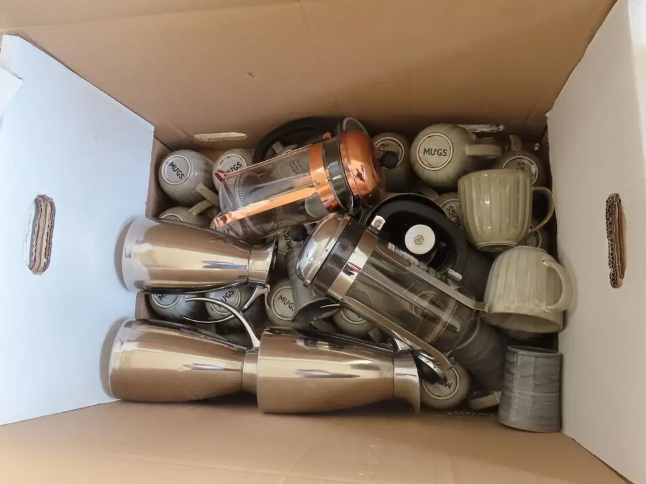 Billede 4 - Palle med diver glas, kopper og stempelkander