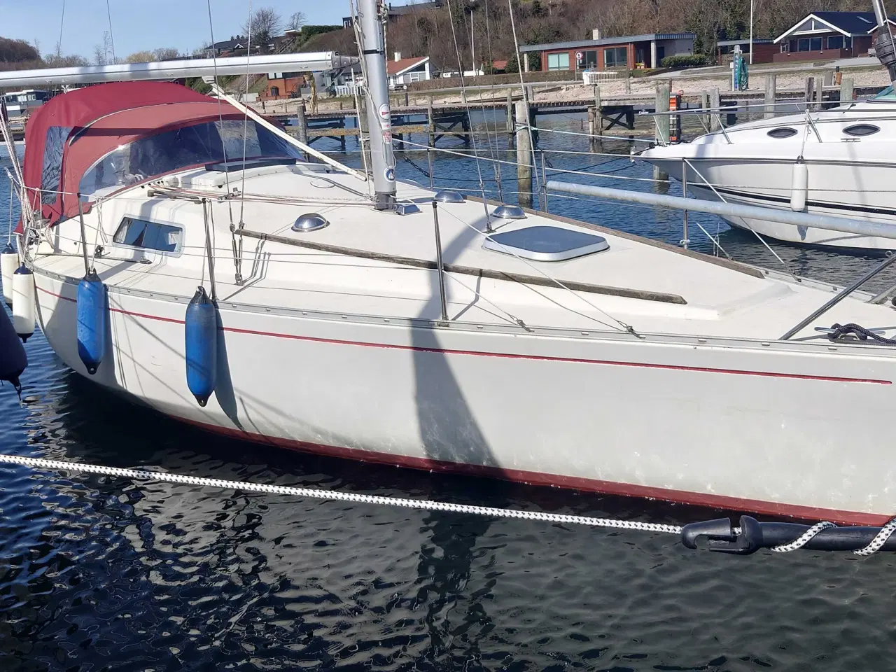 Billede 1 - 30 fod sejlbåd med bovtruster 