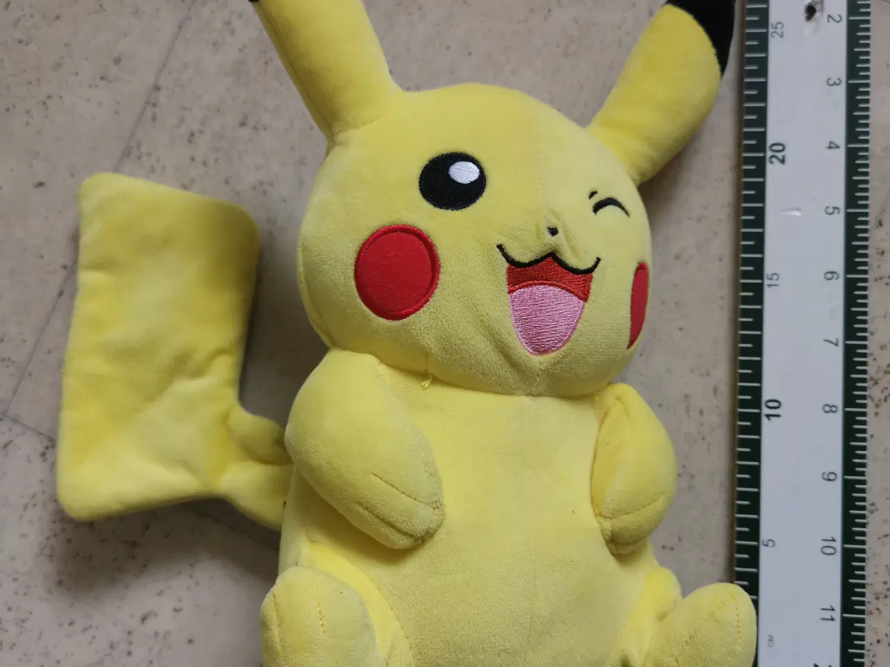 Billede 1 - Pokemon Pikachu Bamse