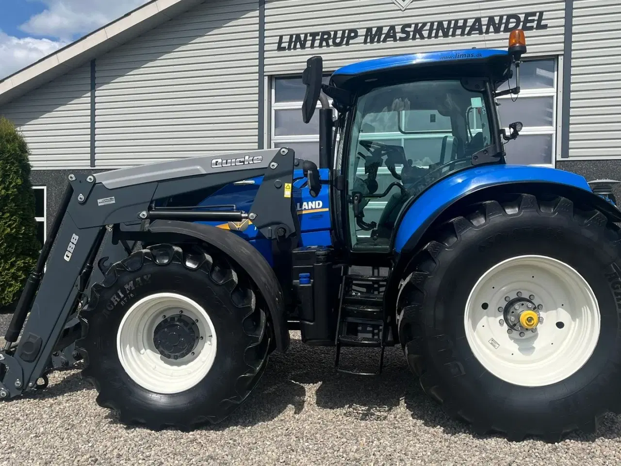 Billede 14 - New Holland T7.270 AC med frontlift og frontlæsser