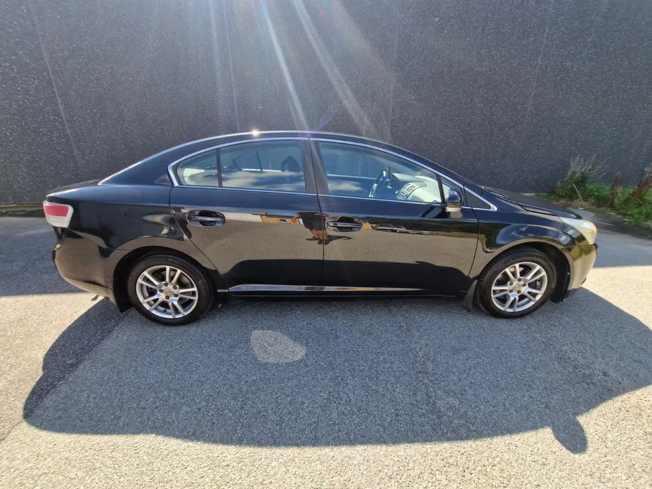 Billede 1 - Toyota Avensis 1,6 VVT-i T1