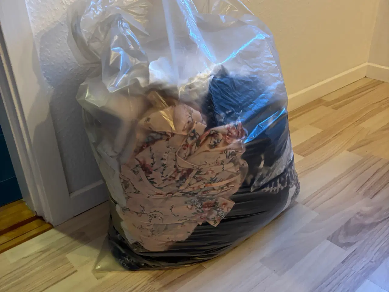 Billede 1 - 1/2 halv sæk tøj Xl/Xxl