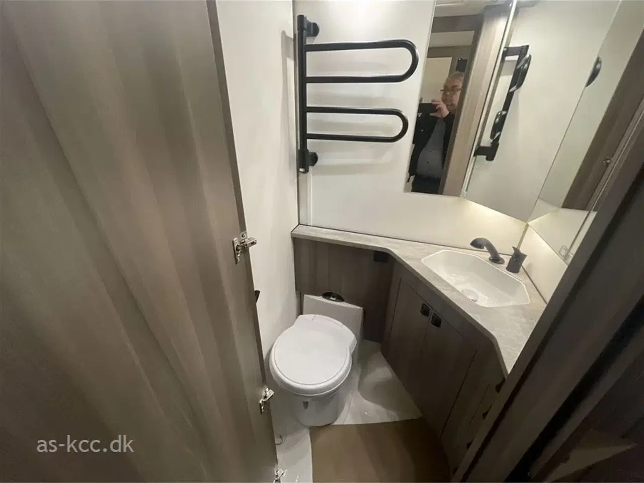 Billede 8 - 2026 - Kabe Estate 560 GLE B14