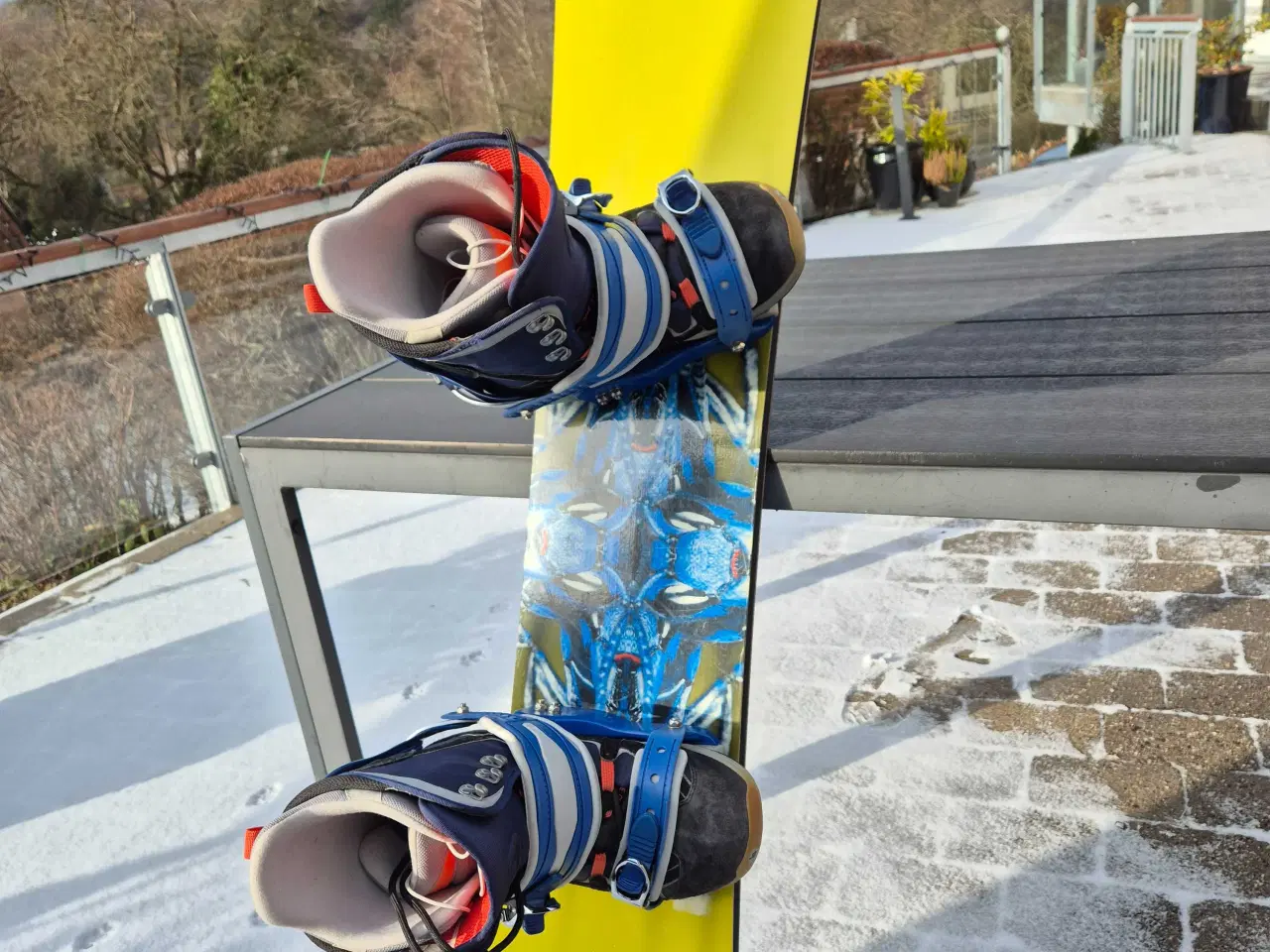 Billede 3 - Snowboard og støvler