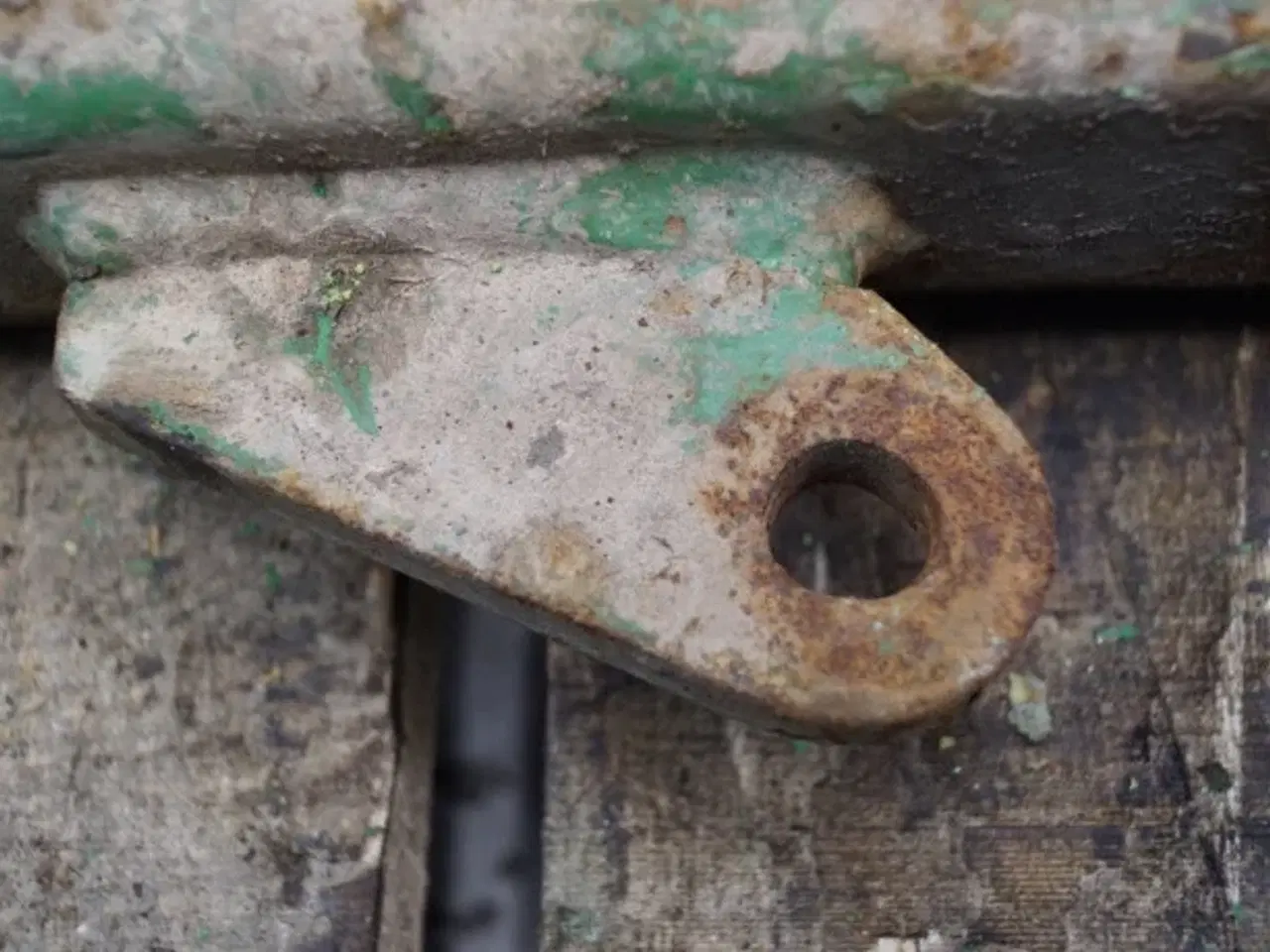 Billede 5 - John Deere 2450 R.H. Liftarm AL26679