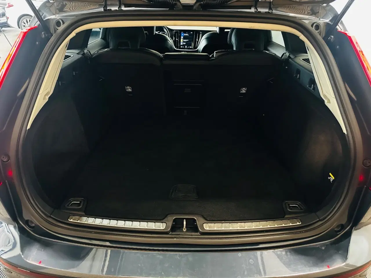 Billede 16 - Volvo V60 2,0 D4 190 Momentum aut.