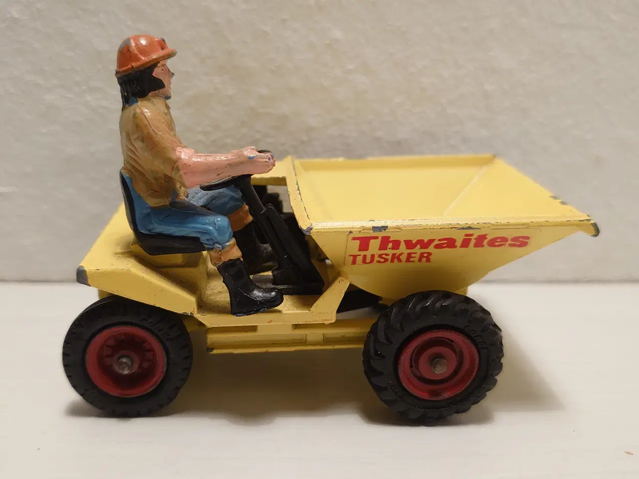 Billede 2 - Corgi Twaiter dumper. L 8,5cm.