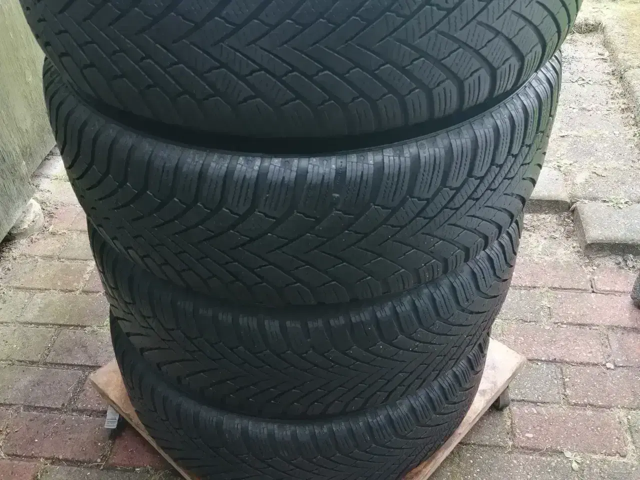 Billede 9 - 16" vinterdæk , Audi, Skoda, VW, Seat 5x112