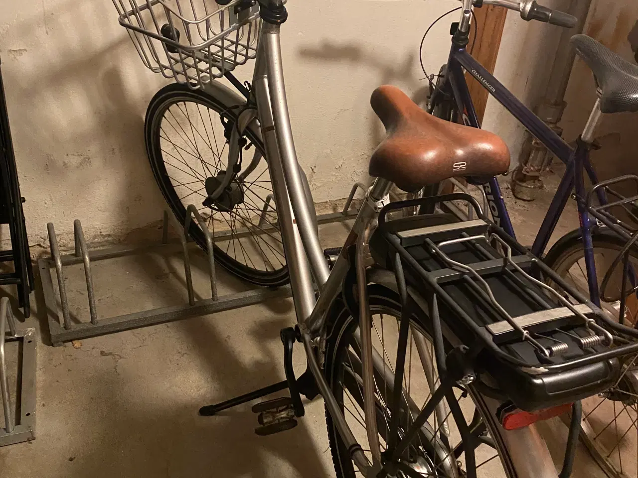 Billede 1 - El-cykel dame