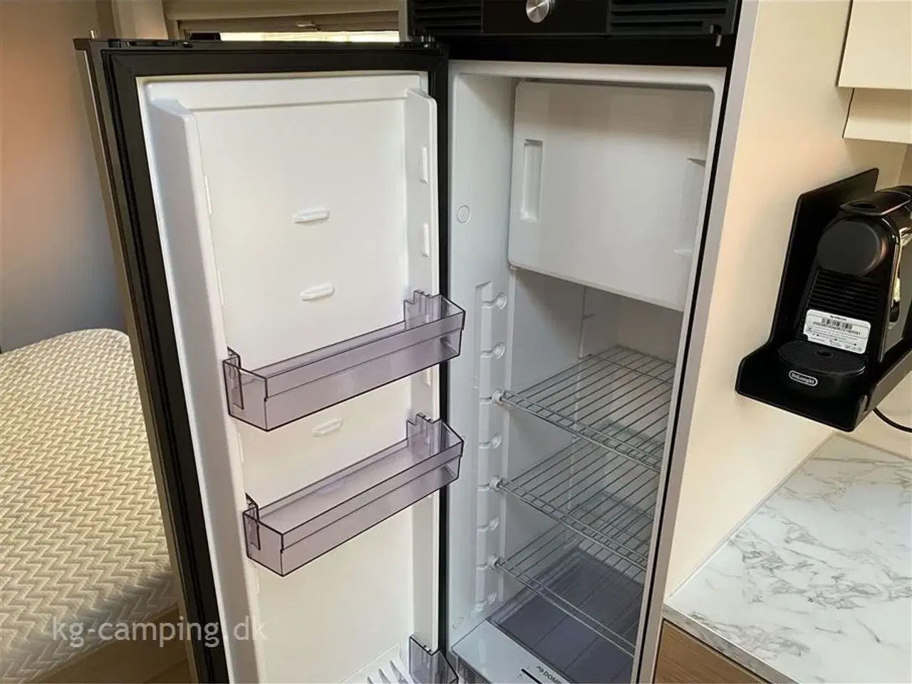 Billede 13 - 2026 - Adria Adora 613 UT   Eneste eksemplar i Danmark, stor udstyrspakke og stor rabat!