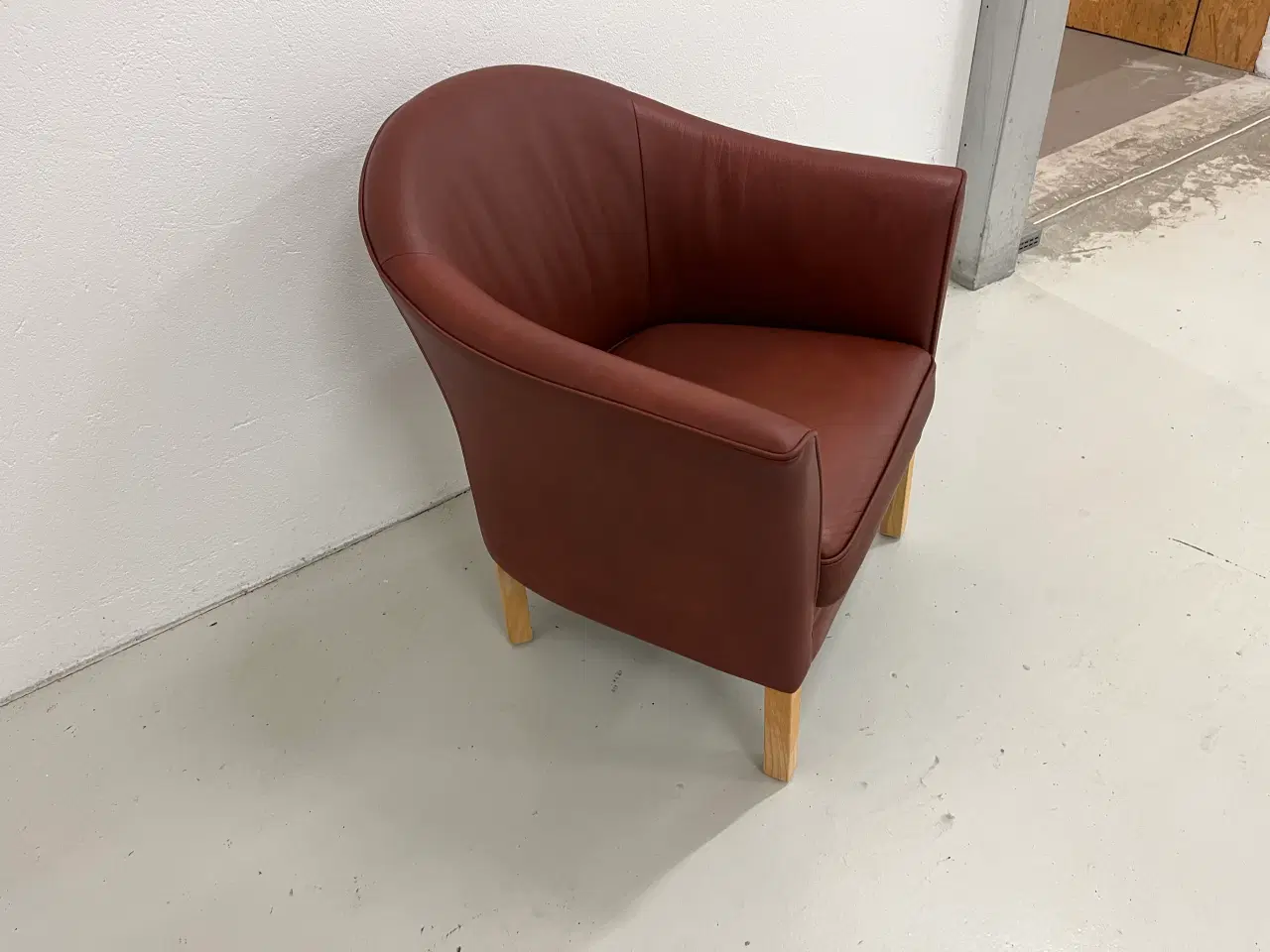Billede 5 - Mogens Hansen MH80 stol i Gefion cognac læder.