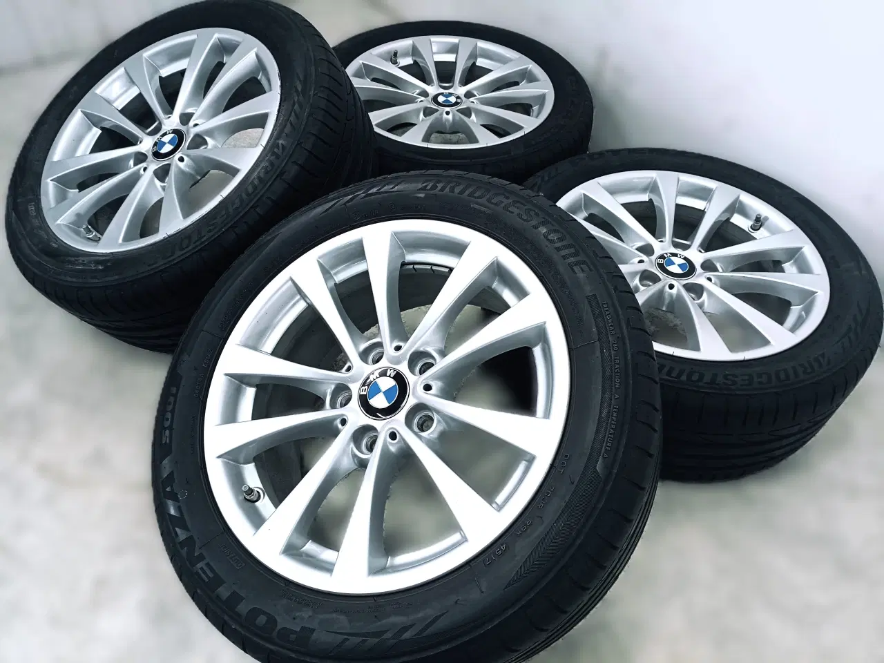 Billede 2 - 5x120 17" ET37 nav 72,6ø BMW sommersæt inkl.TPMS 