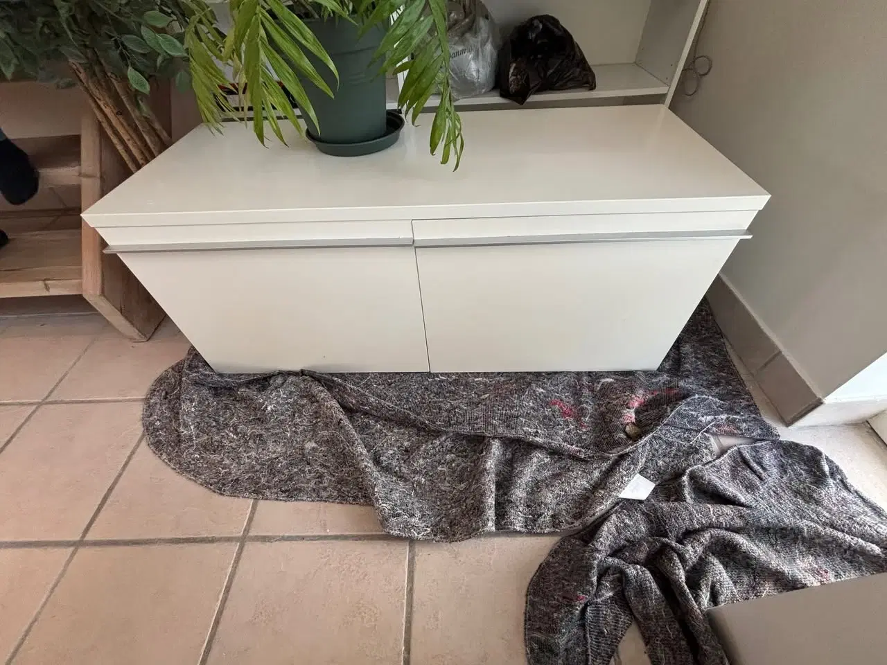 Billede 1 - Skab til kontor, bryggers, køkken