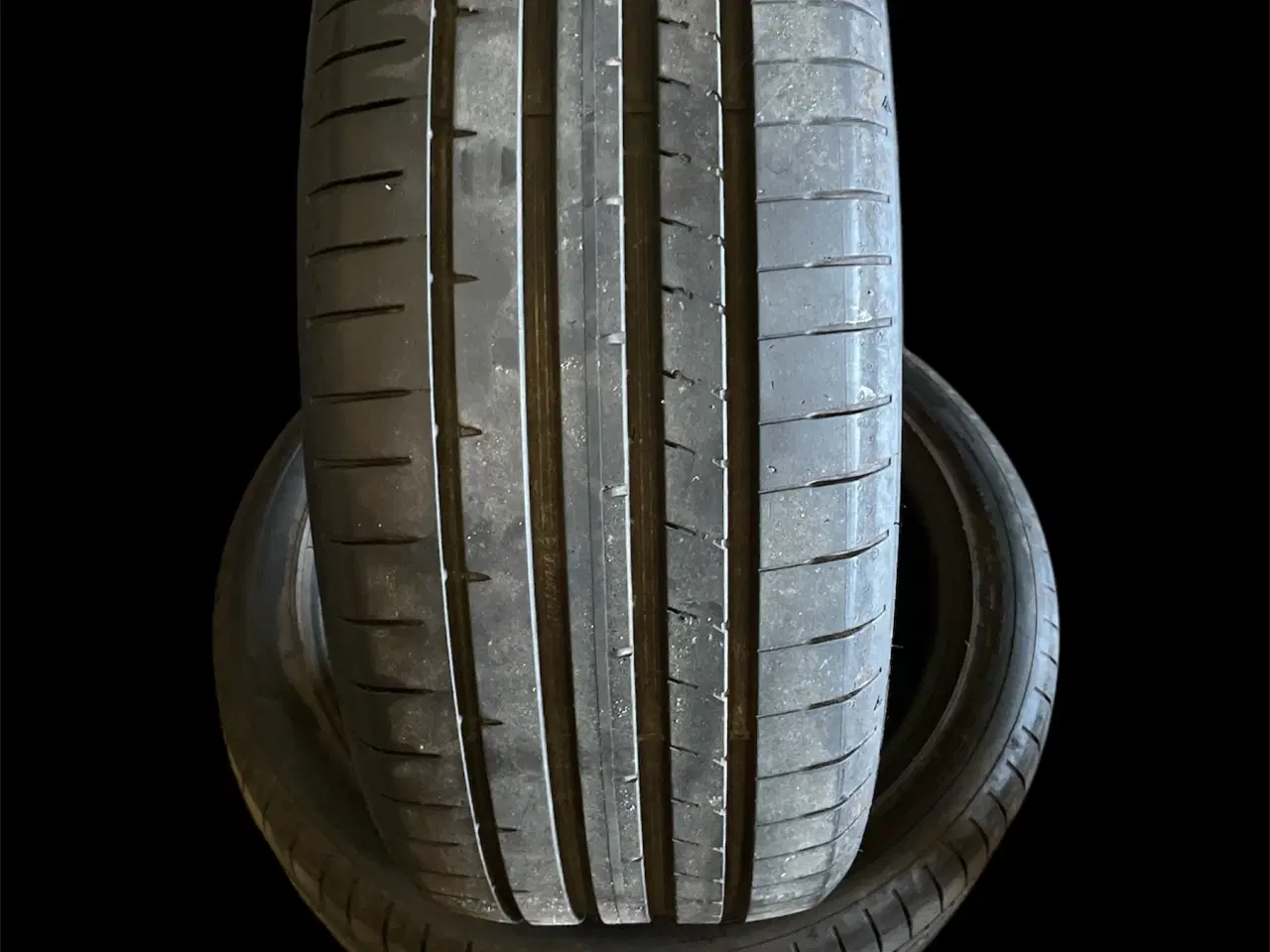 Billede 2 - 235/45r18 Dunlop Ref.S59 sommer