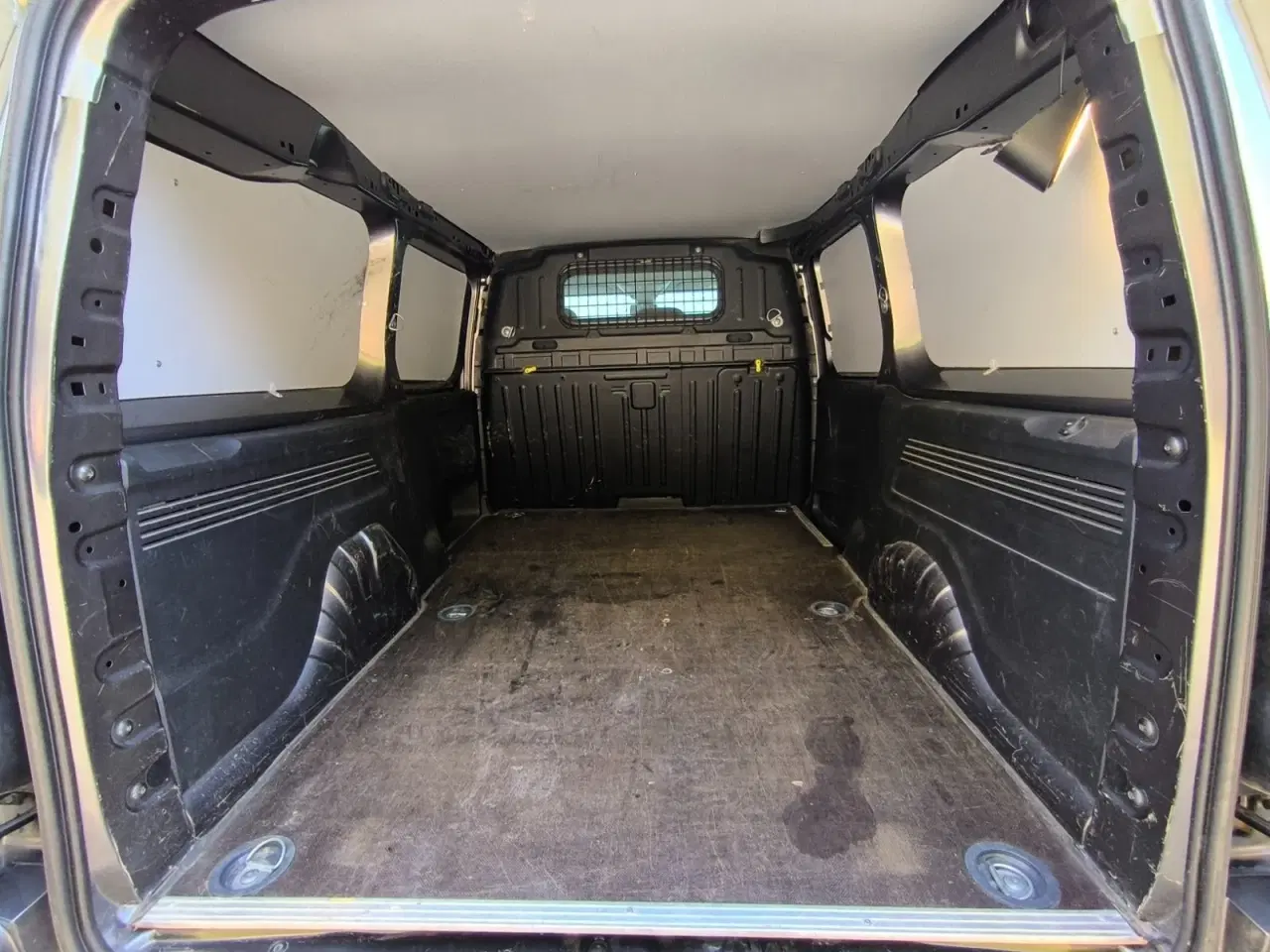 Billede 7 - Peugeot Partner 1,5 BlueHDi 130 L2V2 Plus EAT8 Van