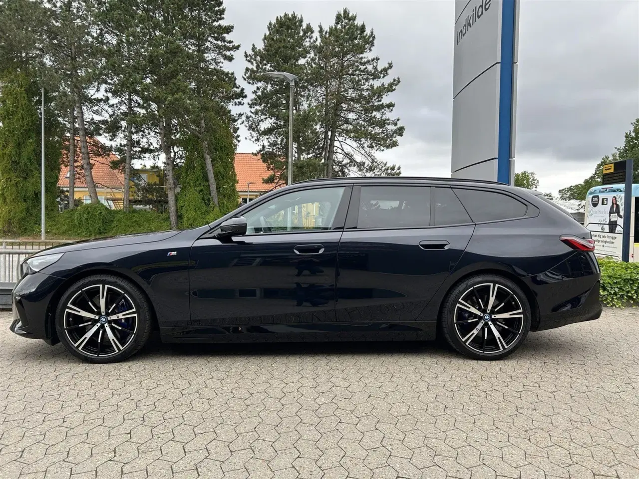 Billede 4 - BMW i5  eDrive40 Touring Fully Charged M-Sport