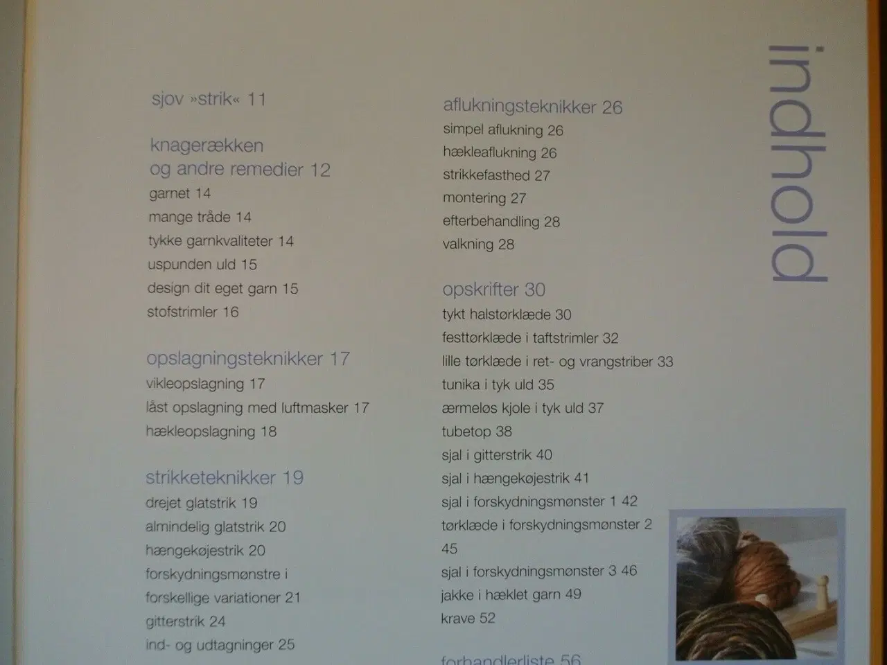 Billede 2 - strik på knagerækken, Af jytte slente, emne: hånda