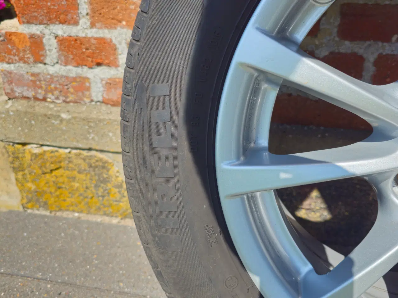 Billede 11 - 16" Originale BMW 3 Serie Fælge Med Pirelli dæk