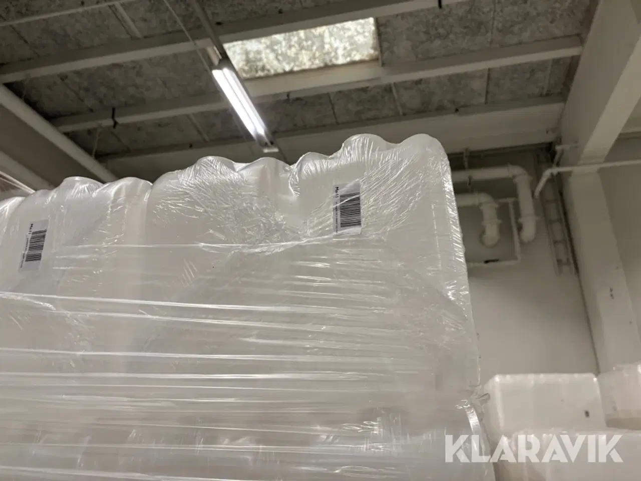 Billede 4 - Plastikflasker Verpacknungstechnik Ma.:11 - 4,5 paller af 180 stk