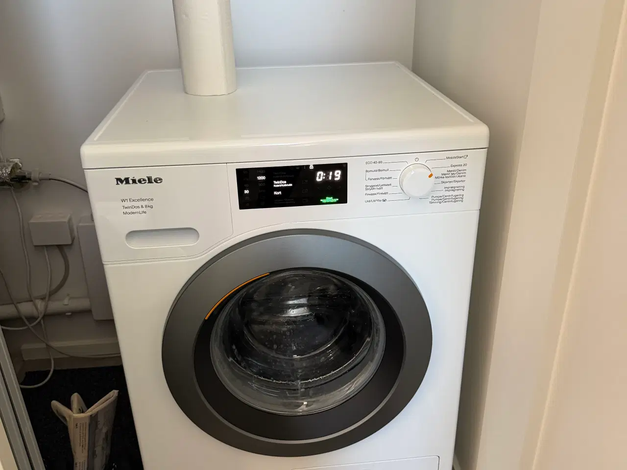 Billede 1 - Miele vaskemaskine med aut. dossering