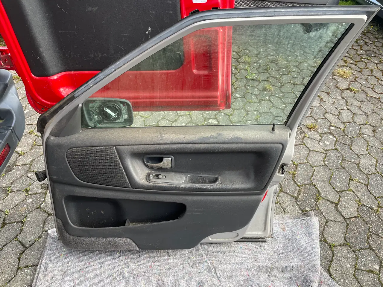 Billede 2 - Volvo S70 / V70 fine komplette døre